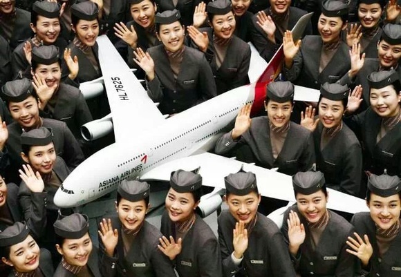 http://aviationclub.s3.amazonaws.com/cache/e3/5d/e35dfe0dad61a832701ee84411c613b4.jpg